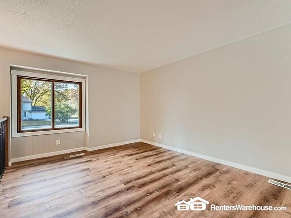 3rd image of 112011 Faber Ln