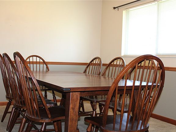 5th image of 1010 E Northland Dr