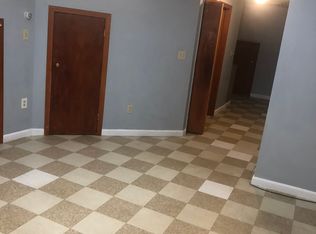 111 Maxfield St #3, New Bedford, MA 02740