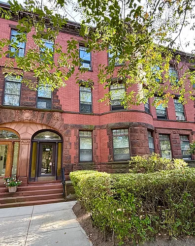 1819 Beacon St #5 Photo 1 1819 Beacon St #5 Photo 1