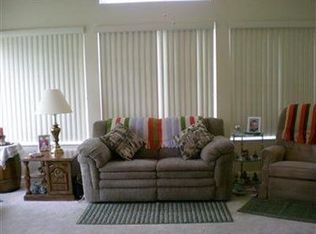 102 Timberline Dr, Columbiana, OH 44408