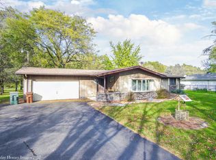 1451 W Maple Rd, New Lenox, IL 60451