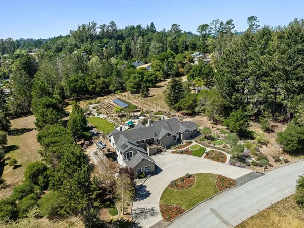 321 Pine Forest Dr, Aptos, CA 95003