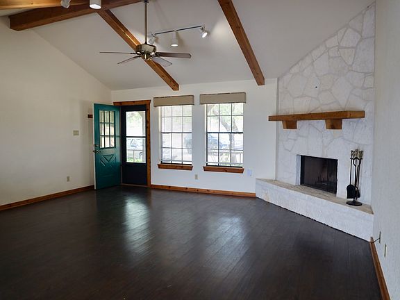 4th image of 405 Oakridge Trl