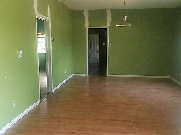 4th image of 251 Fm 1849