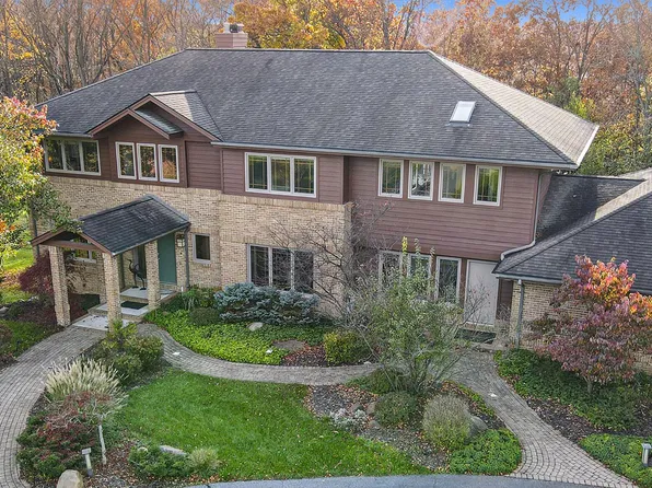 5612 Meadow Ln, Ann Arbor, MI 48105