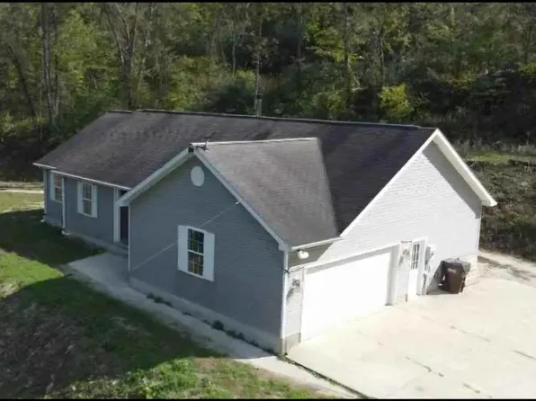 6049 Blue Creek Rd, Brookville, IN 47012
