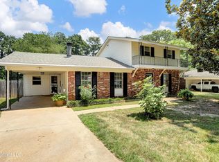 1330 Pontotoc St, Hernando, MS 38632