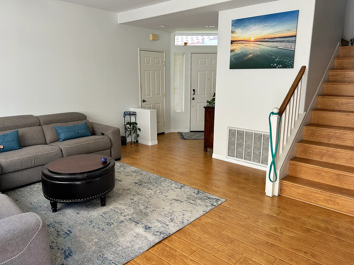 Living room - 9411 Compass Point Dr S