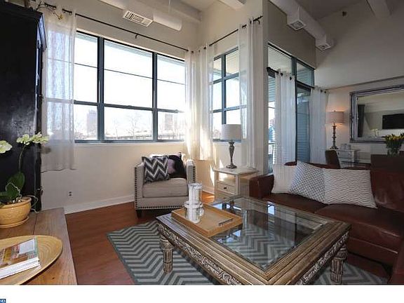 5th image of 3 N Chris Columbus Blvd APT Pl250