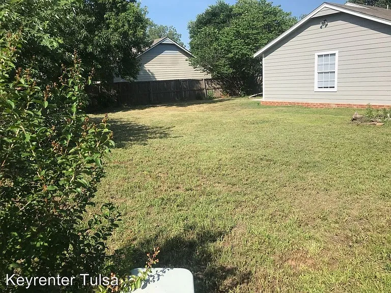 13332 S 91st East Ave — Photo 20