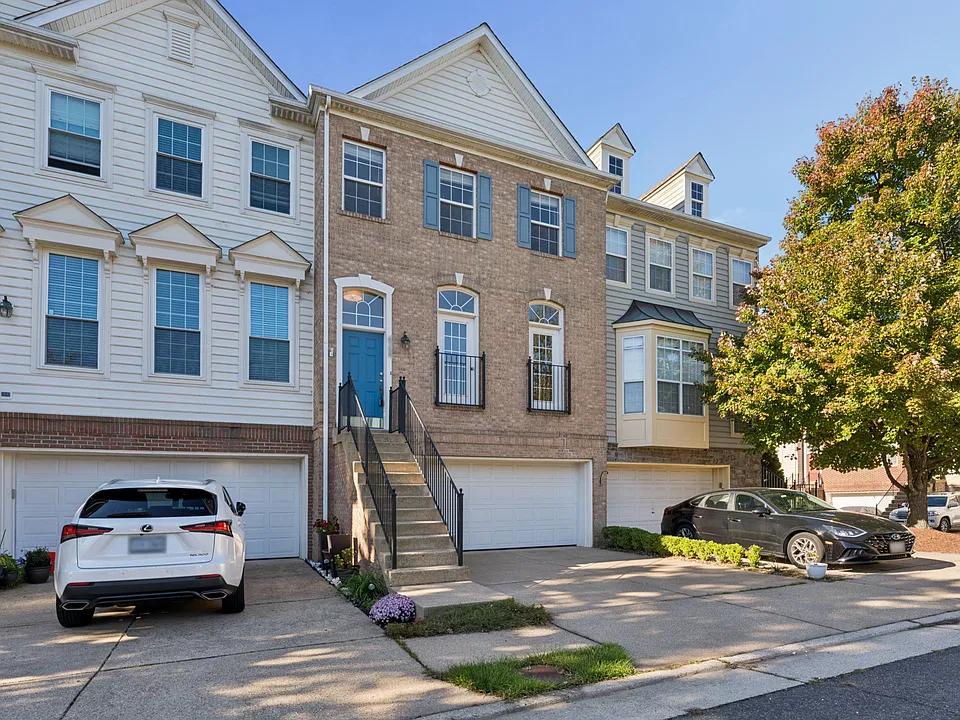 6759 Joseph Edgar Ct