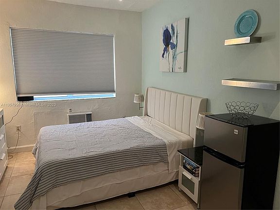 2nd image of 3801 Indian Creek Dr #103