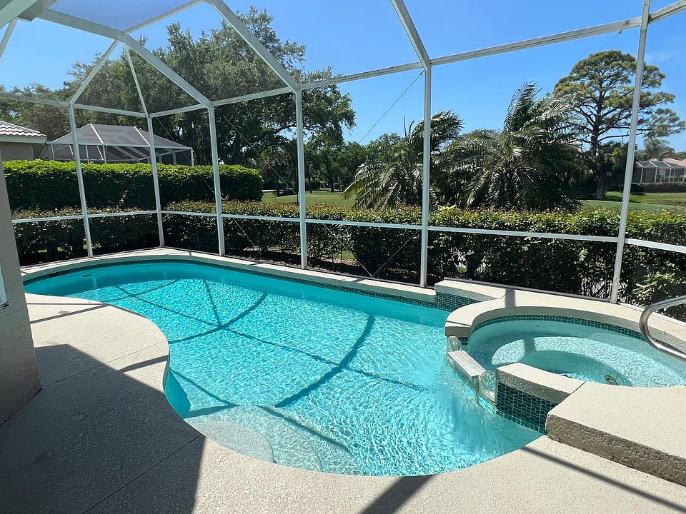 1st image of 9504 Forest Hills Cir