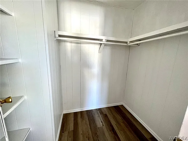 945 Holly St — Photo 21