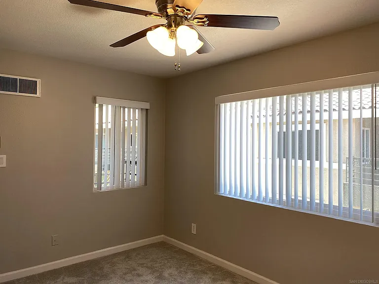 7405 Charmant Dr #2324 — Photo 21