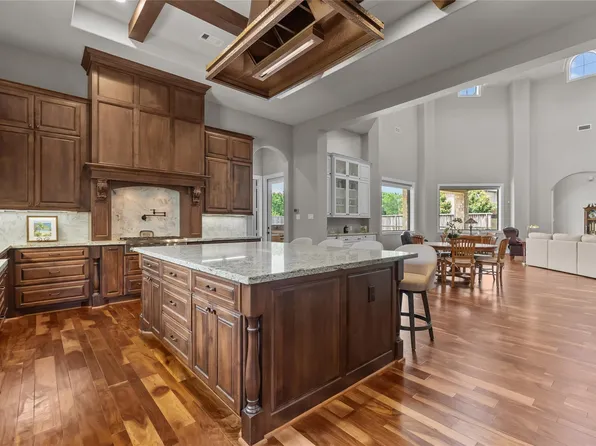 2080 Wilderness Trl, Friendswood, TX 77546