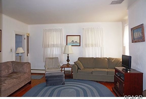 3rd image of 116 Dewey Ave