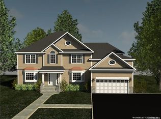 30 Winchcombe Way, New Rochelle, NY 10801