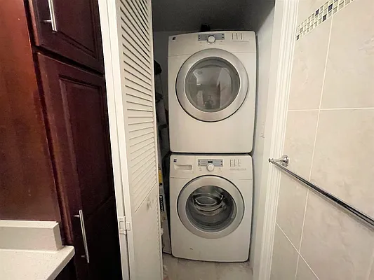 Rented by Corcoran | media 10