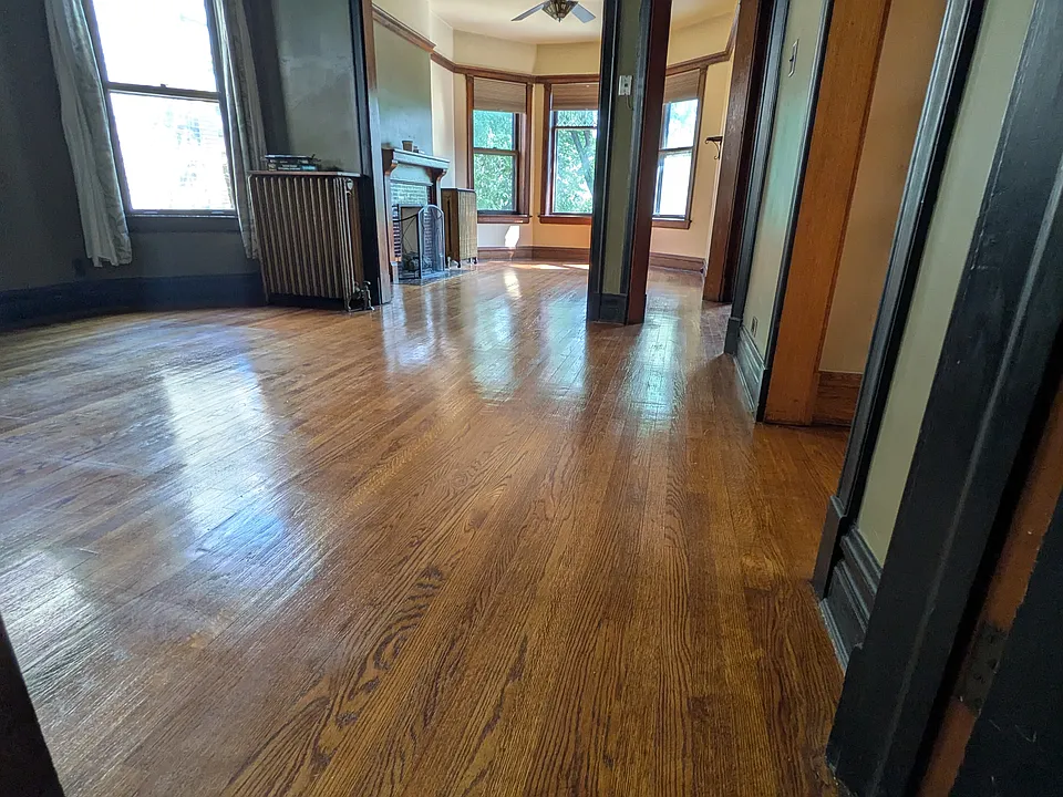1242 W Winona St #2