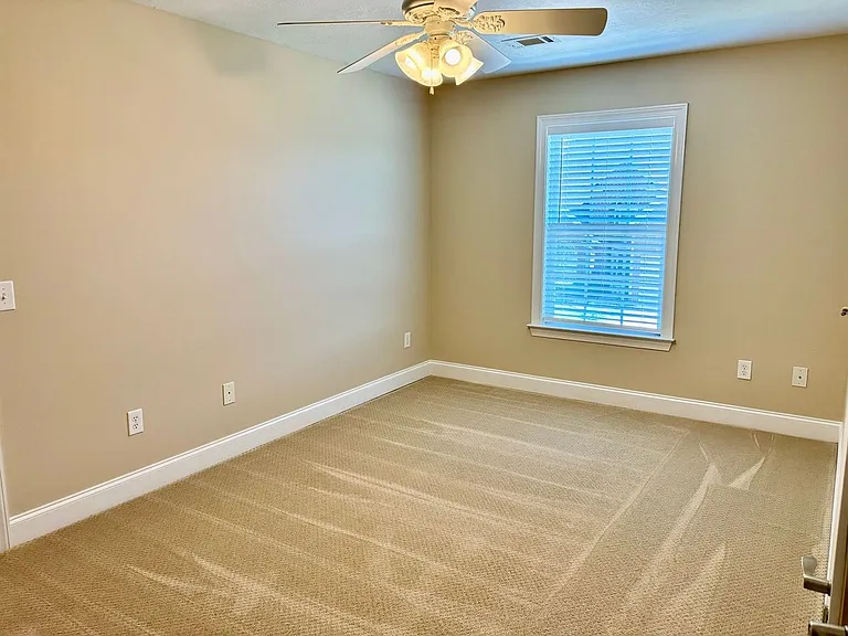2508 Grier Cir — Photo 6