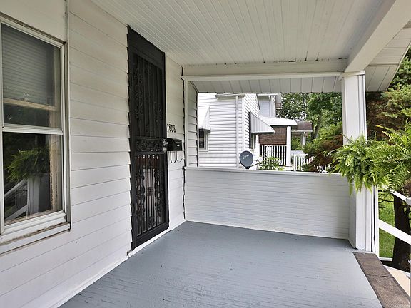 4th image of 1808 Milford Ave