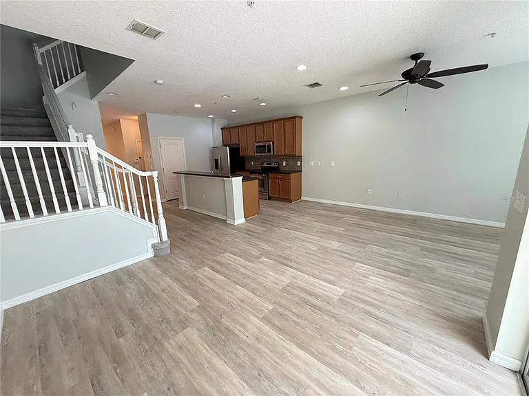 2530 Passamonte Dr #10E — Photo 11