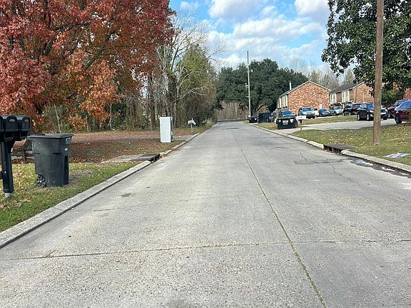 4th image of 1718 Port Dr