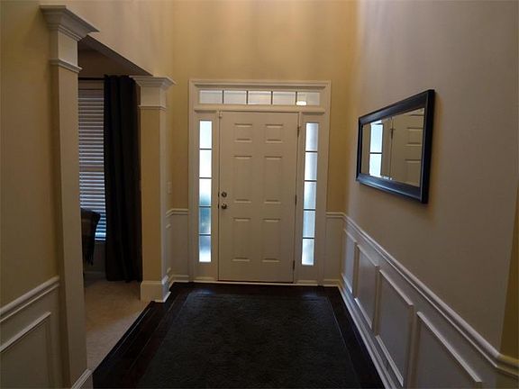 4th image of 5490 Stevehaven Ln