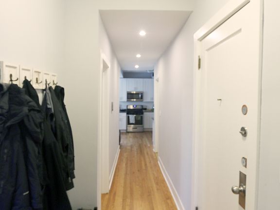 5th image of 933 E 54th Pl #939-2