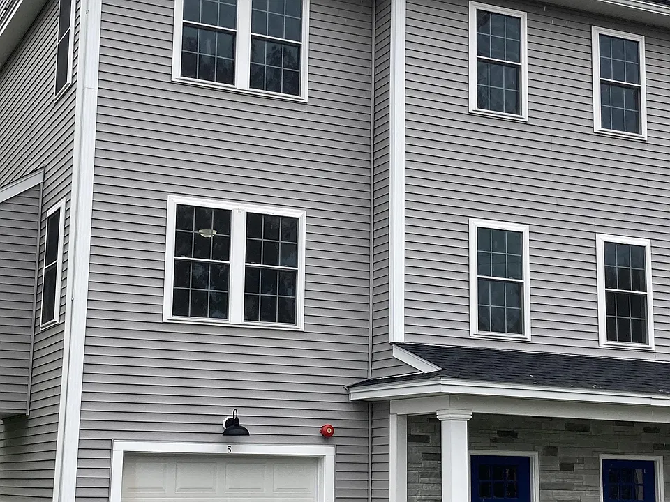 4C Lighthouse Cir #4C