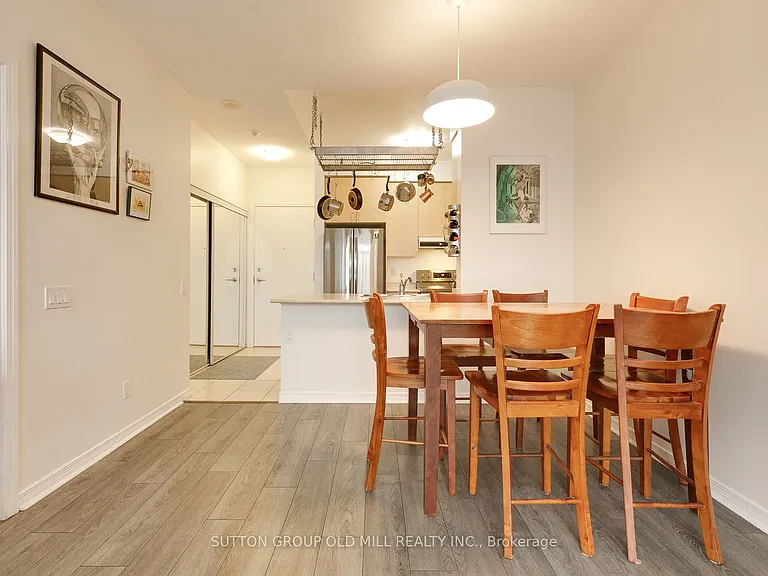 61 Heintzman St #308 — Photo 7