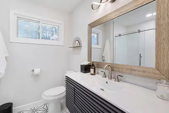 2726 Milburnie Rd — Photo 9
