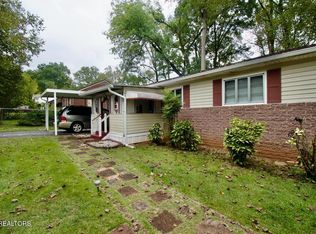 206 Hartford Rd, Knoxville, TN 37920