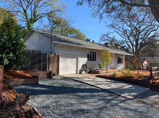 10 Acorn Ct, Walnut Creek, CA 94595