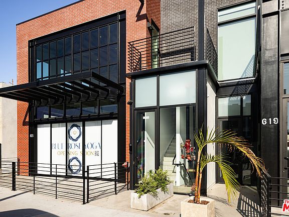 2nd image of 617 Rose Ave #D