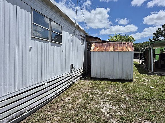 3rd image of 4 Temple Ct
