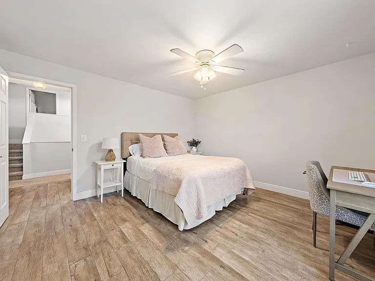 388 Golfview Rd #H — Photo 11