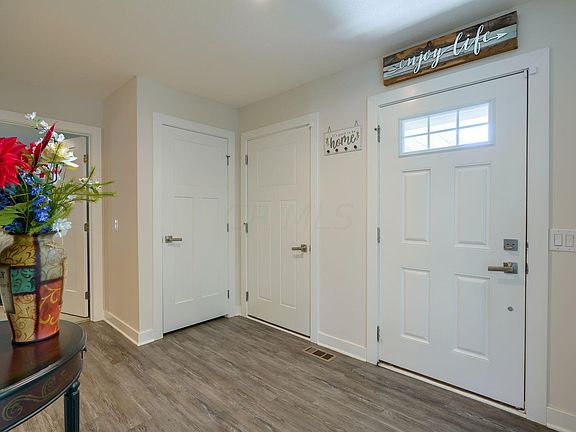 4th image of 510 Buchloe Dr