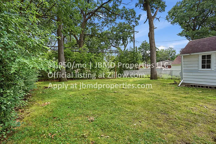 8621 Oak Park Blvd — Photo 30