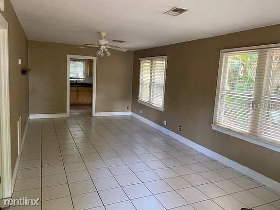 2nd image of 1213R Cloverlawn Ave
