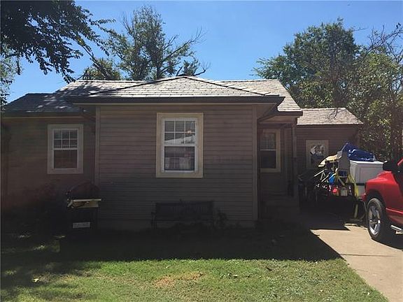 3rd image of 1232 E Morningside Dr