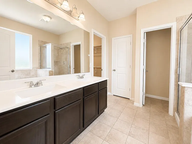 24910 Diamond Ranch Dr — Photo 11