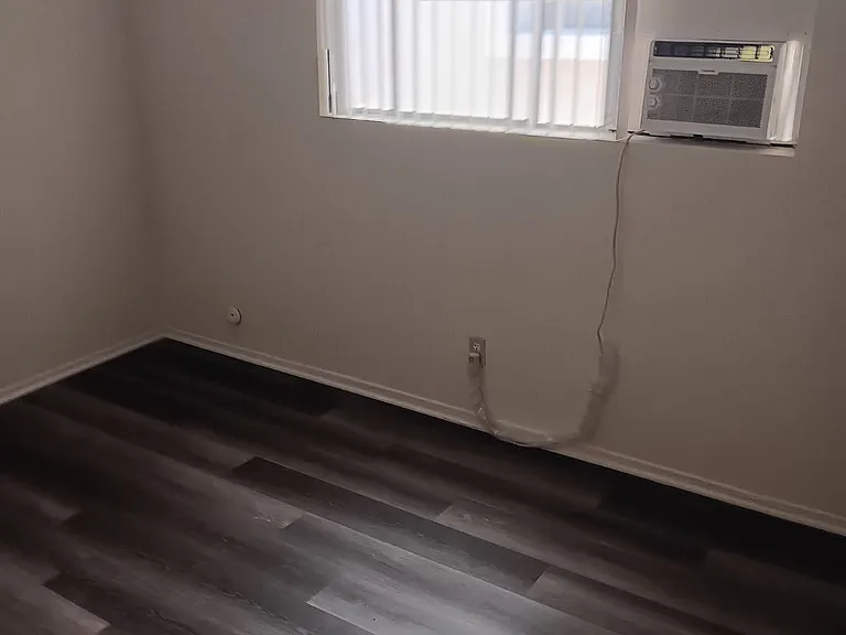 919 S Marengo Ave #6 — Photo 2