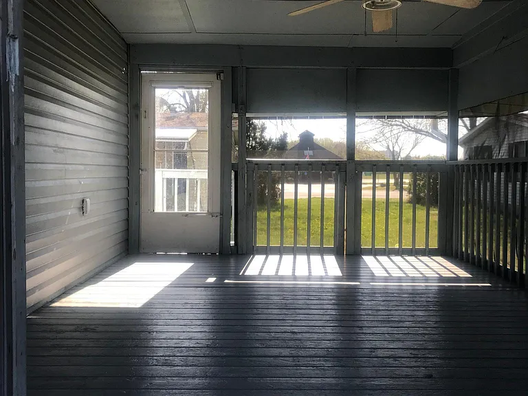 14 Welch Dr E — Photo 3