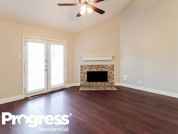 4th image of 7523 Appleridge Ct
