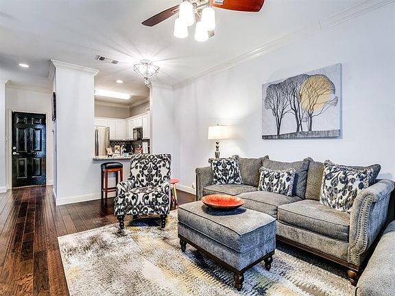5th image of 2229 Canterbury Park Dr