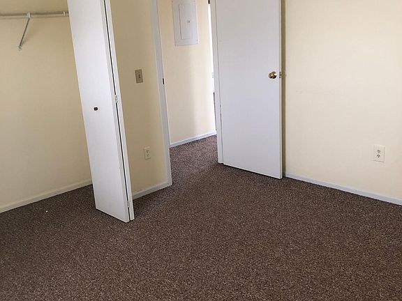 5th image of 214 Joy St #2