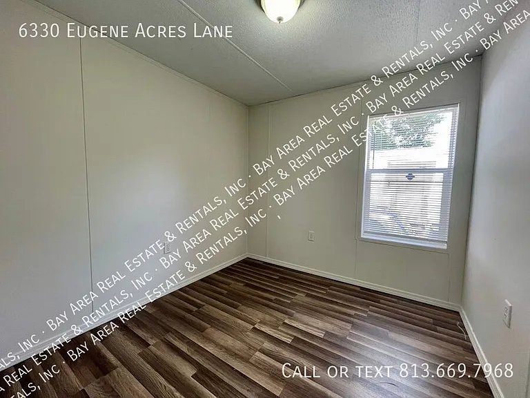 6330 Eugene Acres Ln — Photo 10